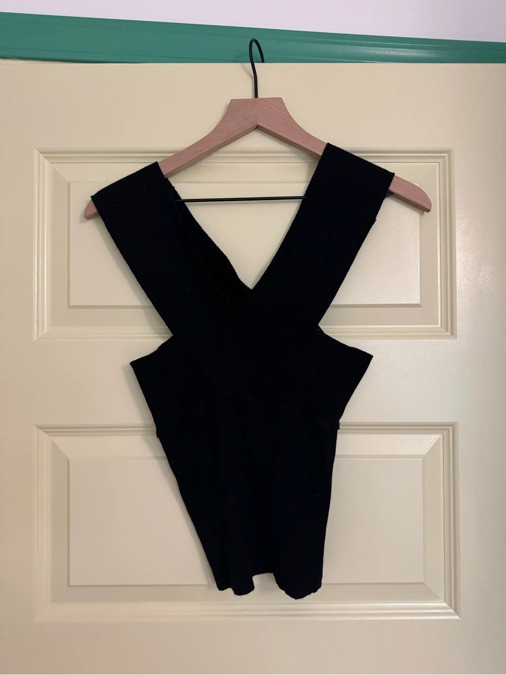Zara Ribbed off the shoulder crop Black Size Medium Like New